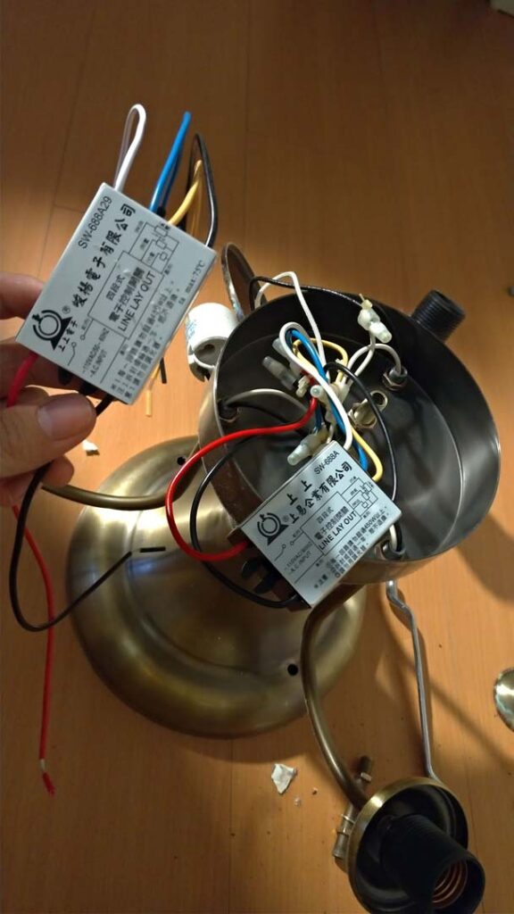 [DIY 燈座無法切換] 電子控制開關更換