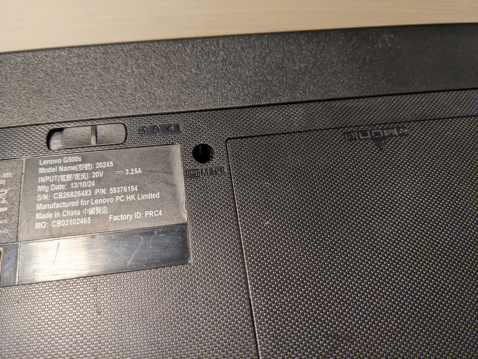 [DIY 筆電維修]Lenovo G500s筆電鍵盤如何更換?筆電鍵盤更換教學!