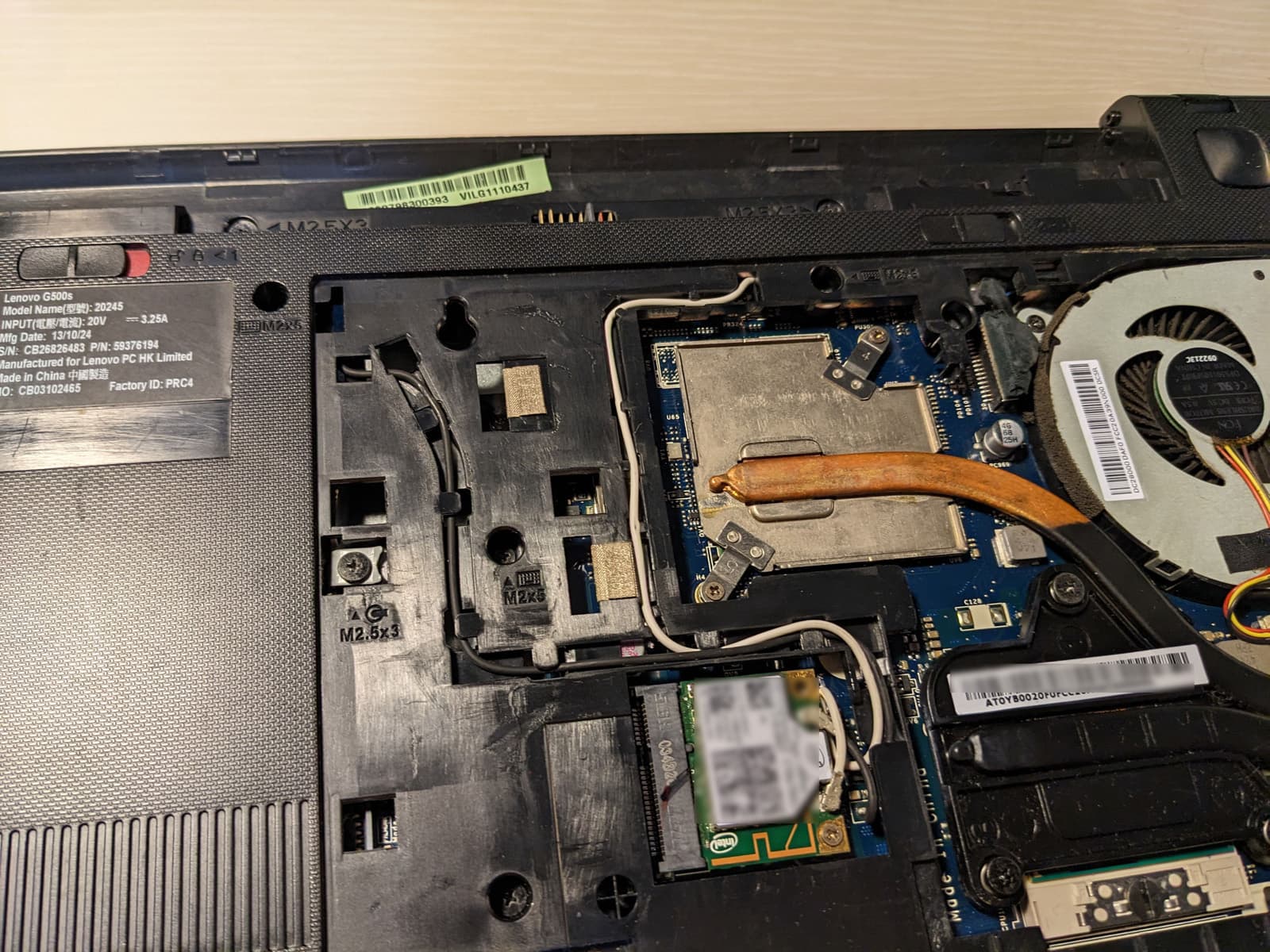 [DIY 筆電維修]Lenovo G500s筆電鍵盤如何更換?筆電鍵盤更換教學!