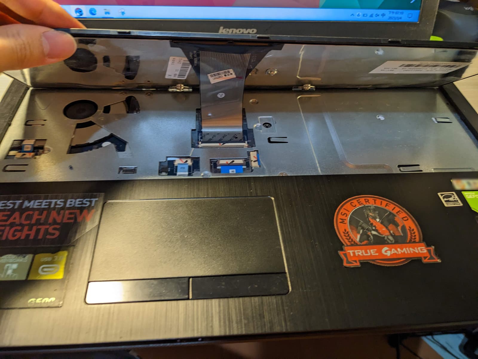[DIY 筆電維修]Lenovo G500s筆電鍵盤如何更換?筆電鍵盤更換教學!